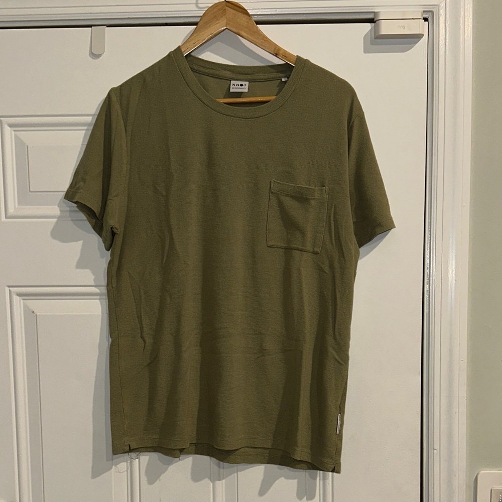 Olive Green No Nationality NNO7 Pocket Tee Size Large